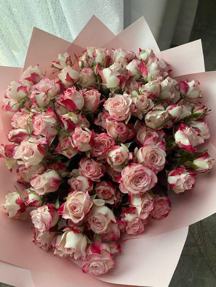 Honest Garden Hub workshop space where corporate flower arrangements are designed and prepared for business delivery